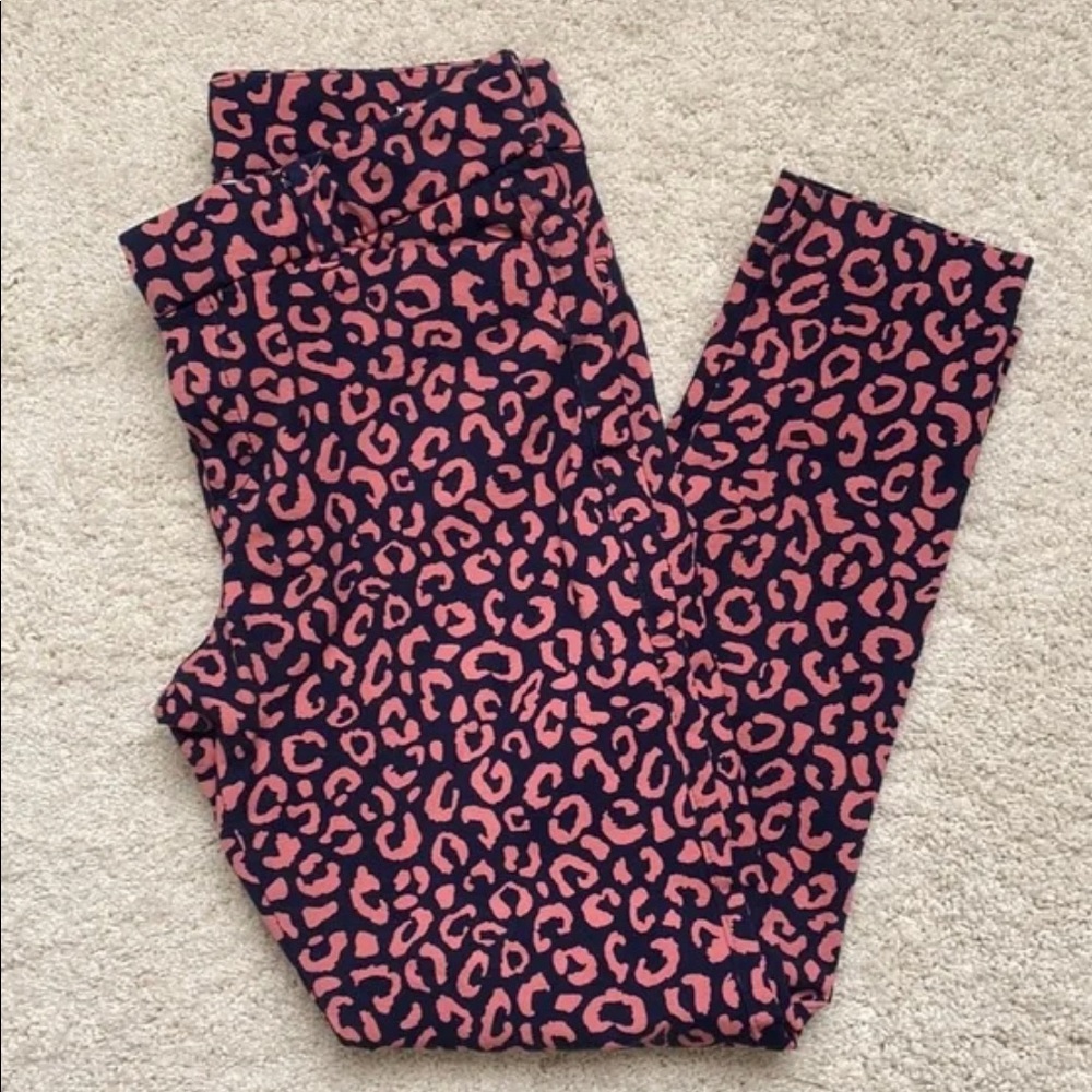 Old Navy Pixie Ankle Leopard Print Pants